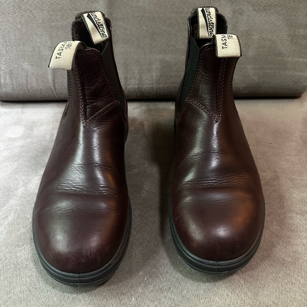 Blundstone 150 Auburn Leather Chelsea Boots